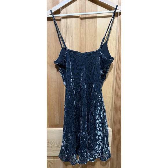 ASTR The Label Gabi Leopard Women's Mini Dress Large Dark Slate Burnout Cowl NWT - Picture 3 of 6